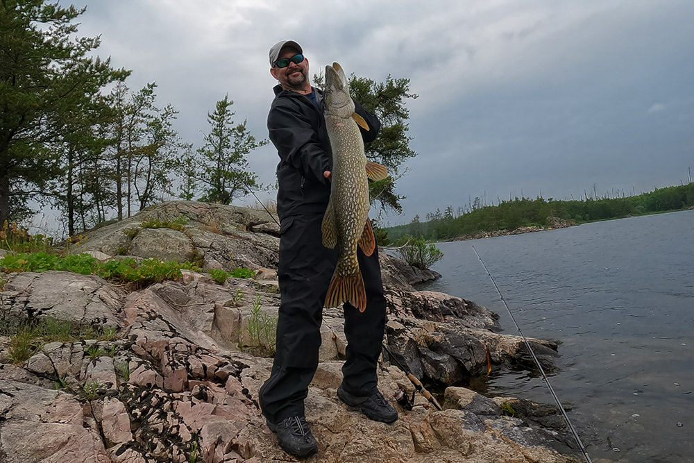 Landing Over Sized Northern Pike in a Canoe